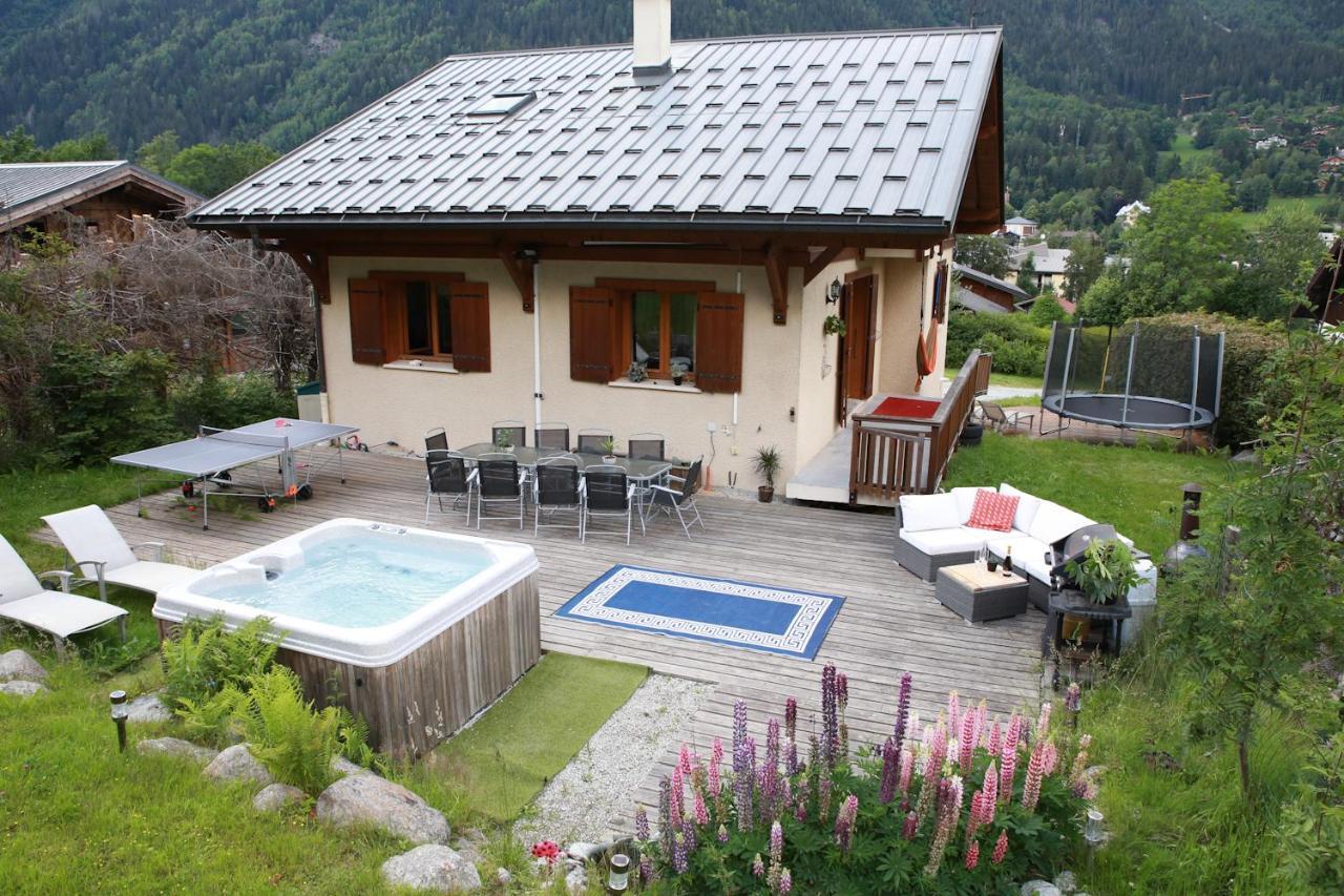 Chamonix Large Chalet, Sleeps 12, 200M2, 5 Bedroom, 4 Bathroom, Garden, Jacuzzi, Sauna المظهر الخارجي الصورة