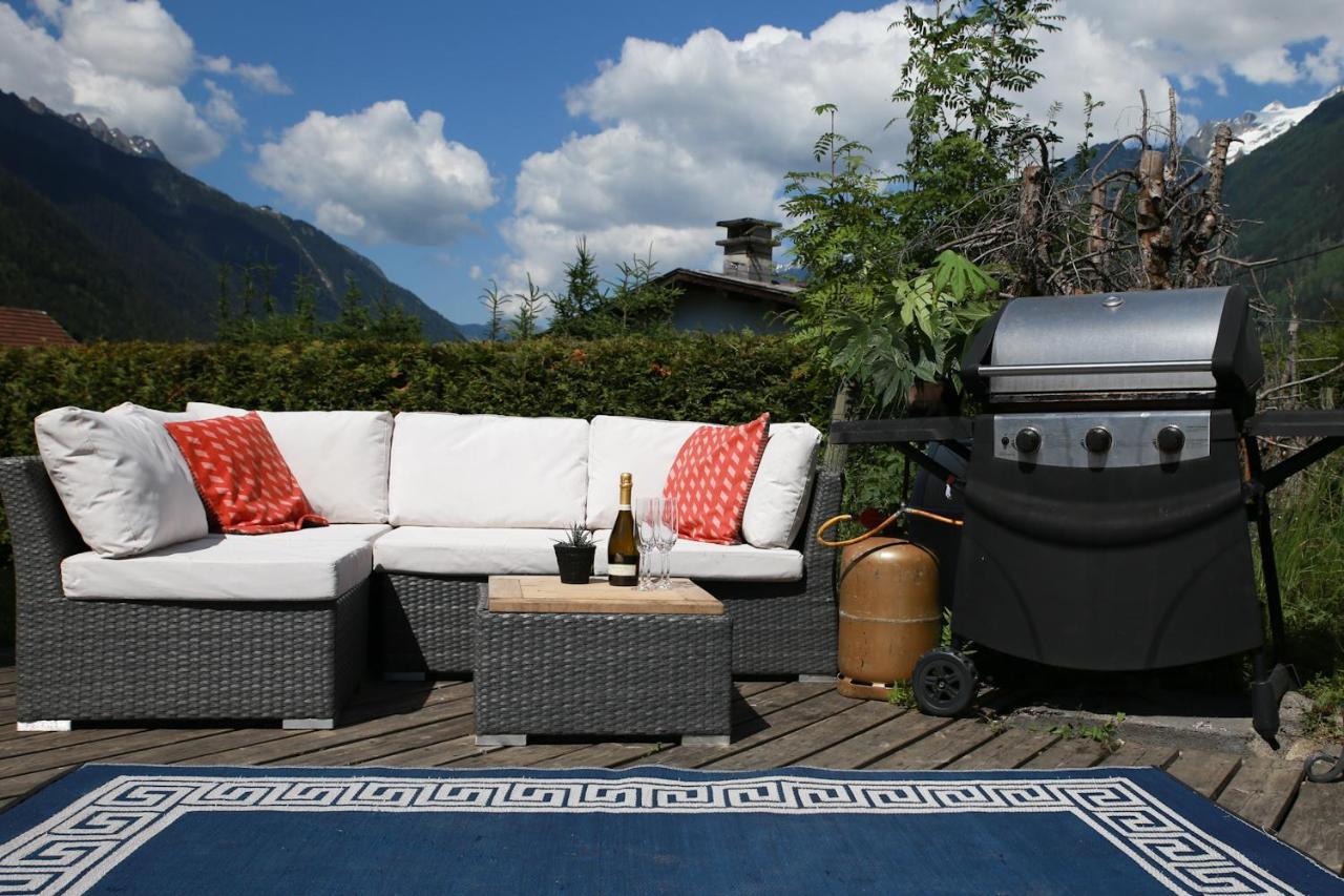 Chamonix Large Chalet, Sleeps 12, 200M2, 5 Bedroom, 4 Bathroom, Garden, Jacuzzi, Sauna المظهر الخارجي الصورة