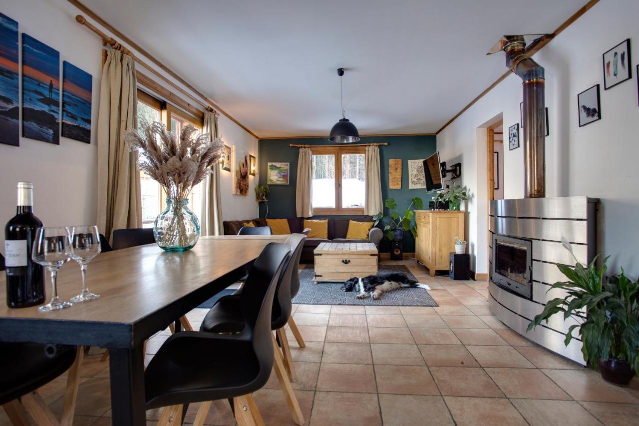 Chamonix Large Chalet, Sleeps 12, 200M2, 5 Bedroom, 4 Bathroom, Garden, Jacuzzi, Sauna المظهر الخارجي الصورة